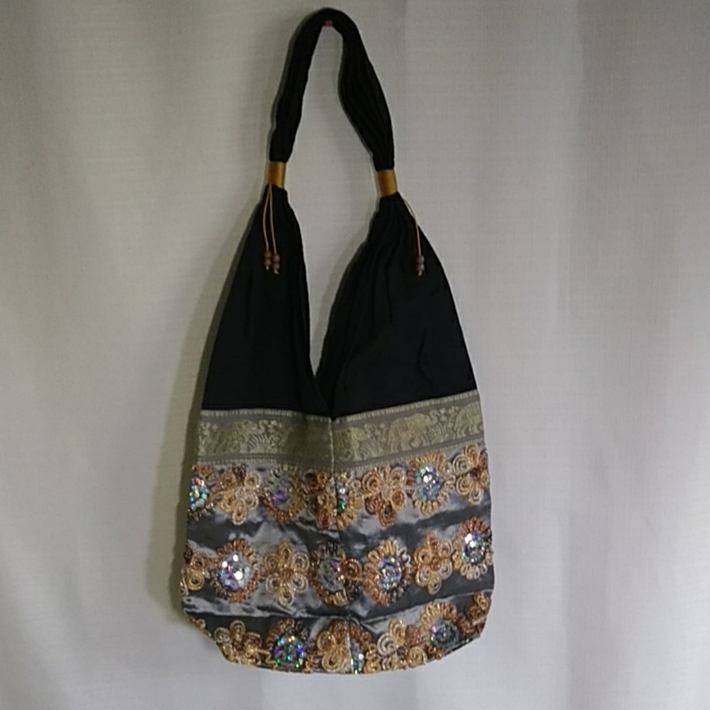 Multicolor Black Embellished Purse